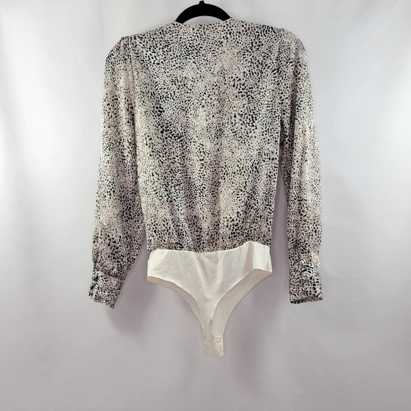 Dynamite leopard Bodysuit - Picture 2 of 7